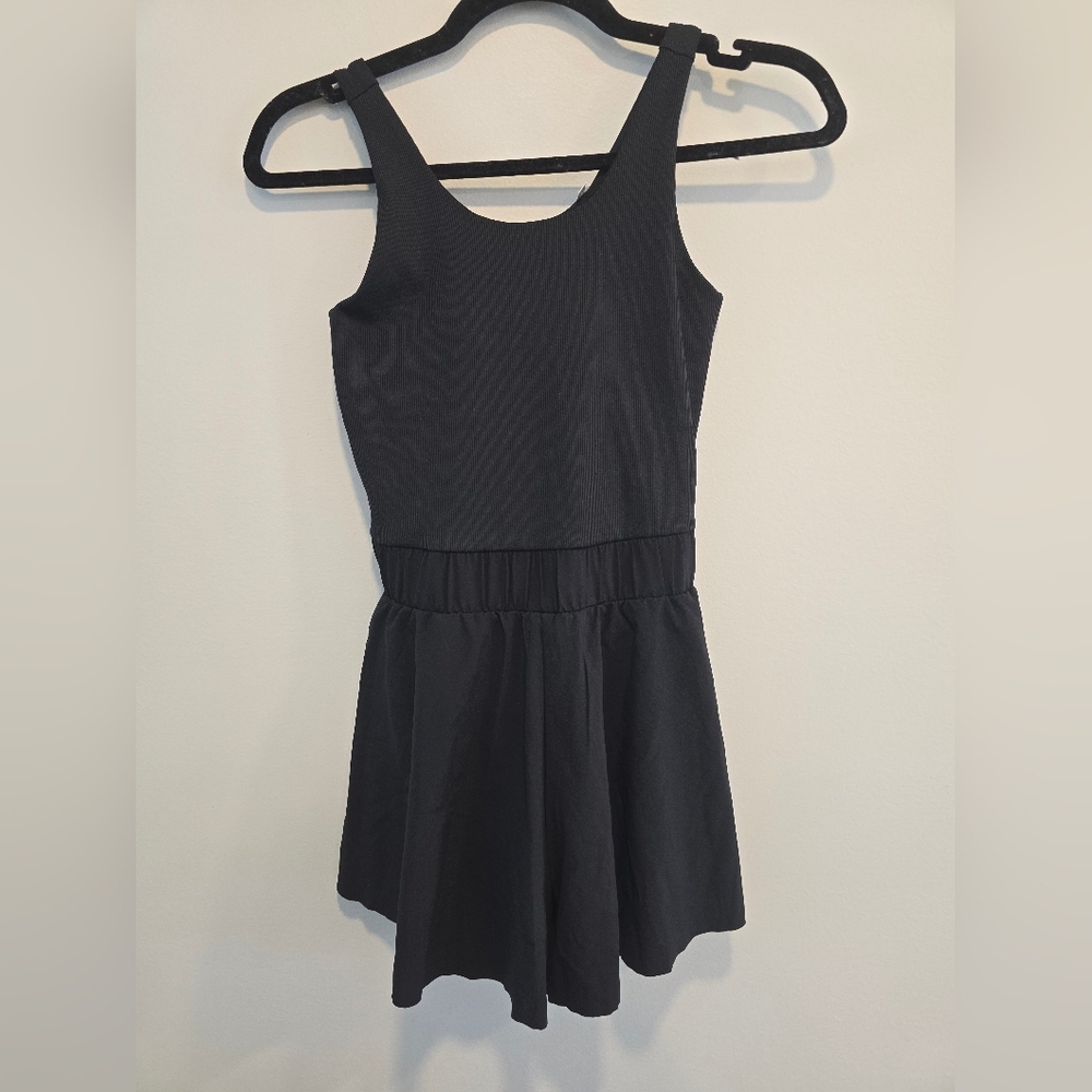 DSG Girl Size Large (14) Black Ribbed Top Nwt